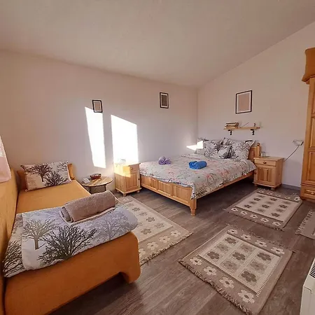 Savayatribe Srednogortsi